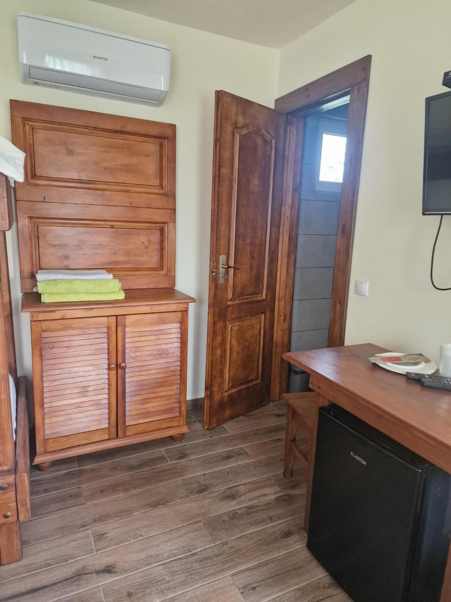 Casa Maya Săsciori Εξωτερικό φωτογραφία