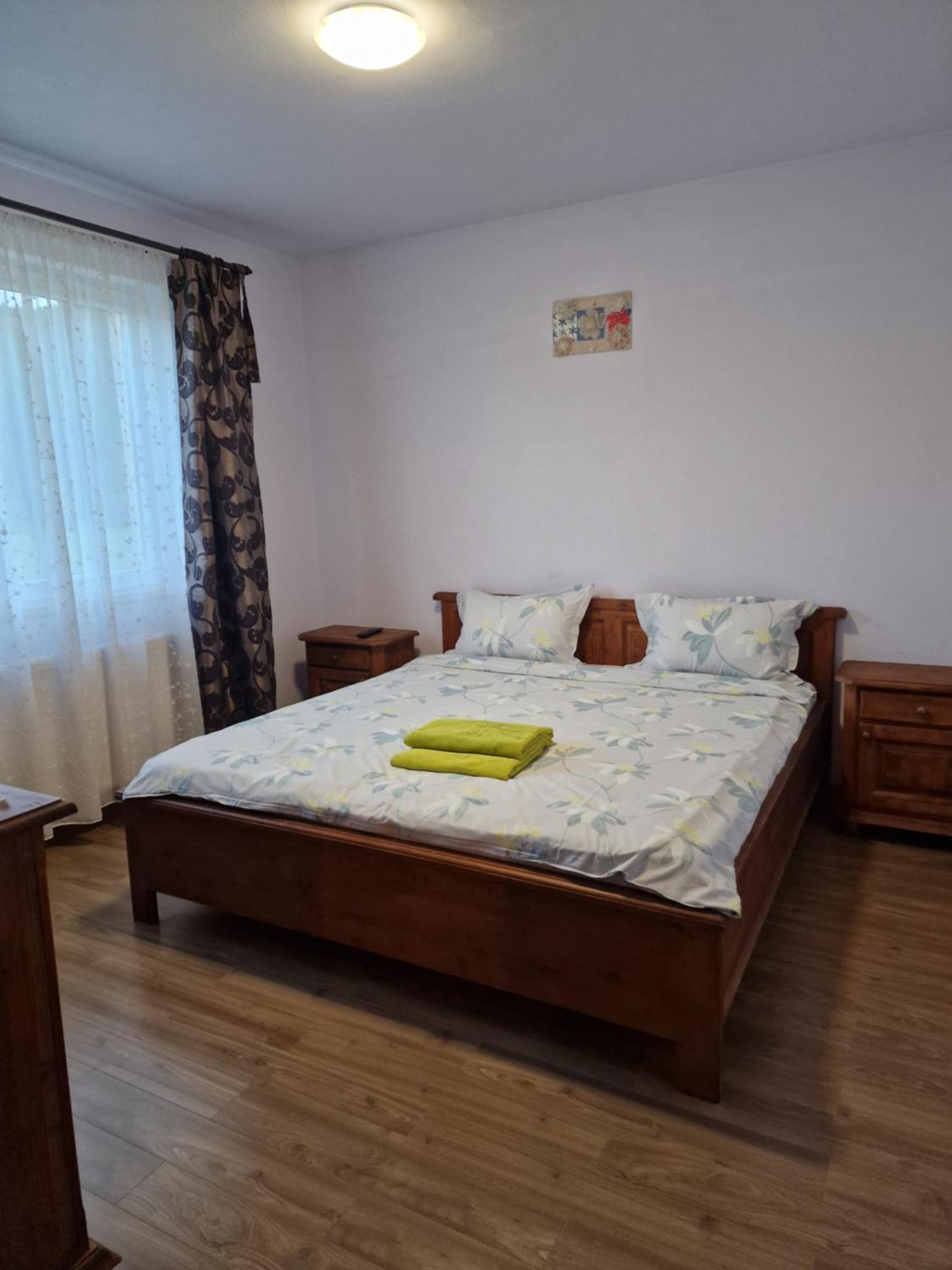 Casa Maya Săsciori Εξωτερικό φωτογραφία