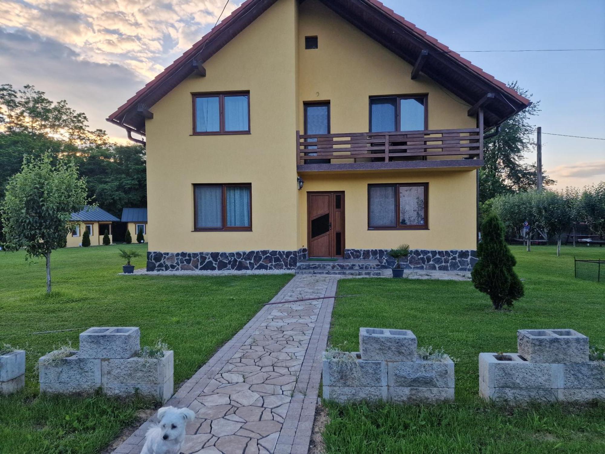 Casa Maya Săsciori Εξωτερικό φωτογραφία